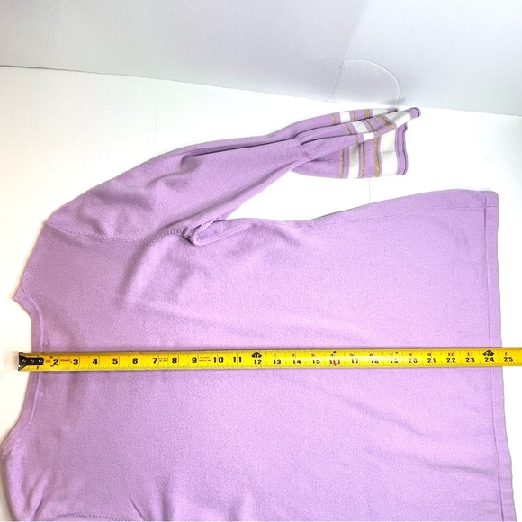 LILLY PULITZER Callee Sweater Lilac Gold Buttons Shoulder Bell Sleeve Size Large - Picture 9 of 9